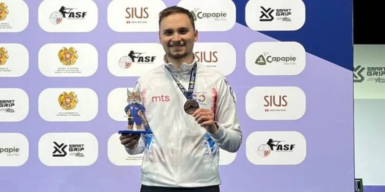 Srpski strelac Aleksa Rakonjac na korak od zlata u Granadi