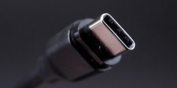 EU je zabranila sve stare laptop punjače! Samo USB-C od sada