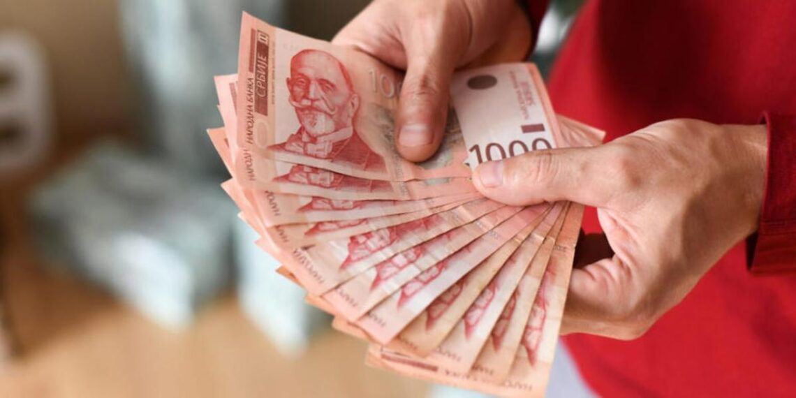 Socijalna davanja za mart stižu 20. aprila na račune građana širom Srbije