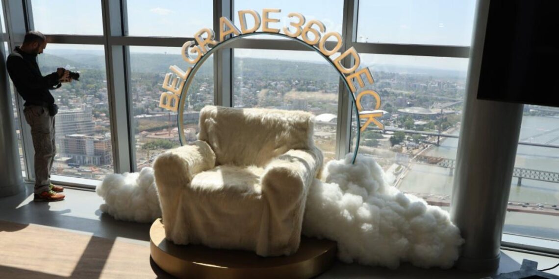 Otvoren najviši vidikovac u Beogradu: Predsednik Srbije otkrio pogled na ceo grad