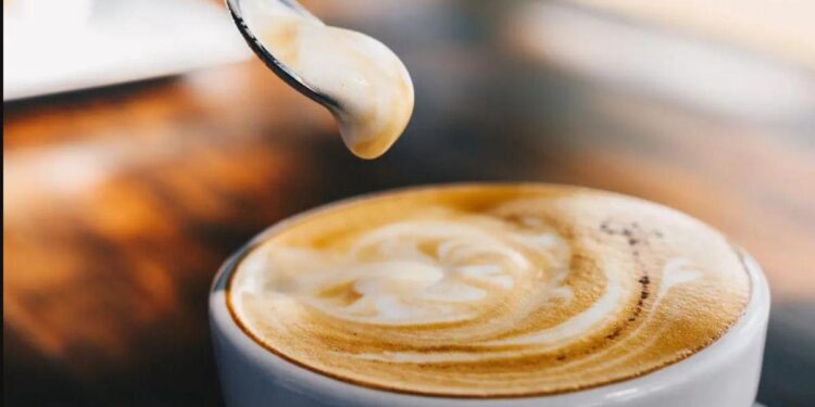 Kafa kao eliksir mozga? Srbi piju više od drugih i možda rade pravu stvar