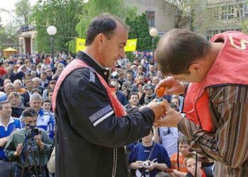 Tucanijada u Mokrinu okuplja generacije u duhu vaskršnjeg običaja