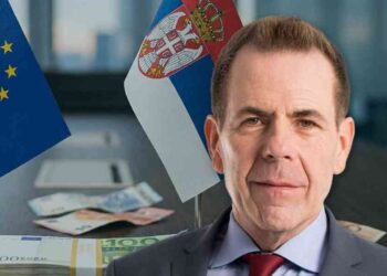 Austrijski političar Vilimski: Evropska unija ponovo pravi od Srbije žrtvenog jarca!