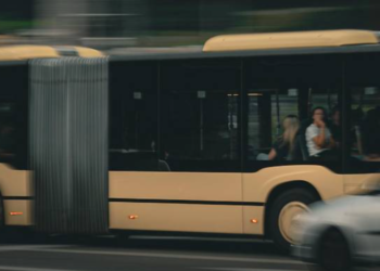 Tinejdžer nedeljama vozio gradski autobus po Tirolu: Uspeo da prodje nekažnjeno