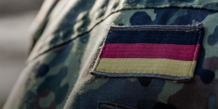 Nemačka militarizuje gradove: Vojnici patroliraju ulicama!