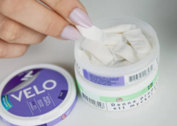 Snus izaziva veću zavisnost među mladima: Duvanske kompanije privlače decu slatkim ukusima