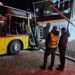 Bizarna nesreća u Švajcarskoj: Autobus bez vozača uleteo u banku
