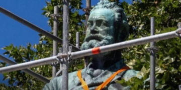 Austrijanci vratili na trg statuu gradonačelnika koji je mrzeo Jevreje