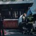 Haos u centru Beča: Kamion posle sudara sa tramvajem ostao da „lebdi“ na dva točka