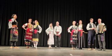 Folklor i pesma u Pragu obeležili deceniju udruženja „Radost“