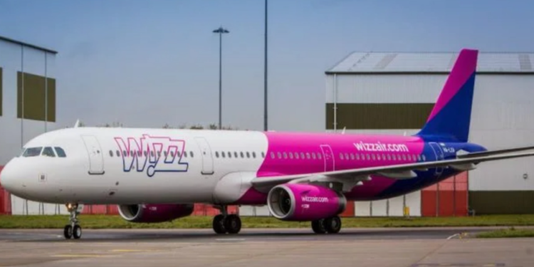 ,,Wizz air“ u problemima u Beogradu: Angažovao neovlašćene firme za održavanje aviona