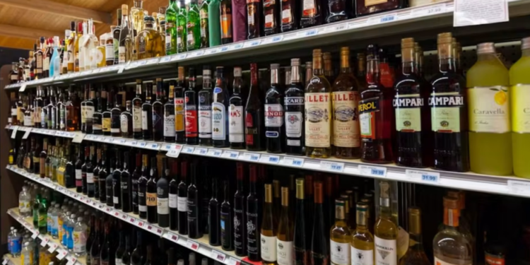 Austrija podiže porez na alkohol za 30%: Ugostitelji upozoravaju na posledice po privredu i radna mesta