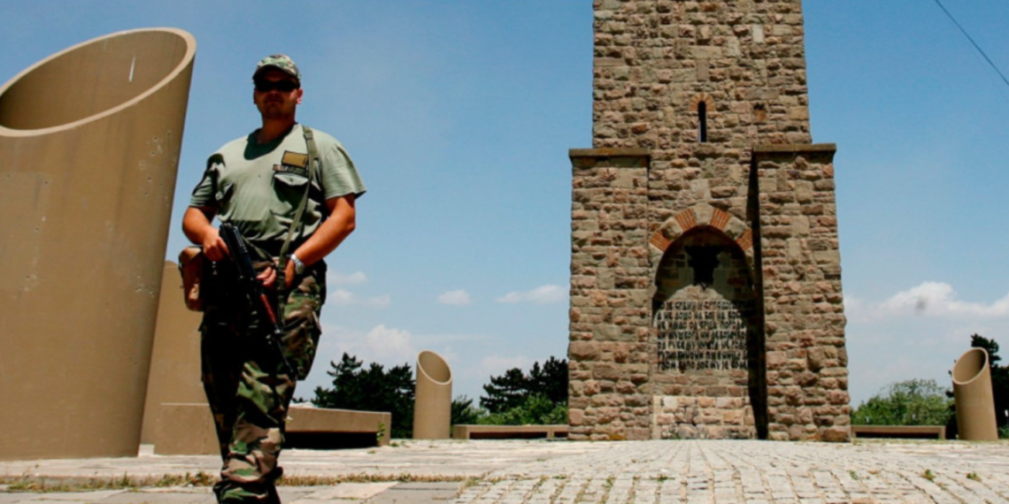 Otkazan albanski ,,memorijal“ na Gazimestanu: Pokušaj prekrajanja istorije doživeo potpuni debakl