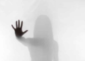 Muškarac u Švedskoj osuđen za teško podvođenje: Prodavao svoju ženu i naplaćivao seksualne usluge