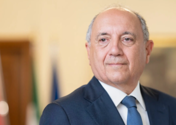 Italijanski ambasador u penziji ipak zastupa žrtve požara u Kran-Montani