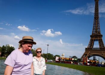 Paklene vrućine pogađaju Francusku: Pariz među najugroženijima