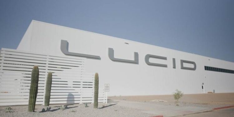 Američki proizvođač automobila Lucid na ivici bankrota: Otpušten svaki treći radnik