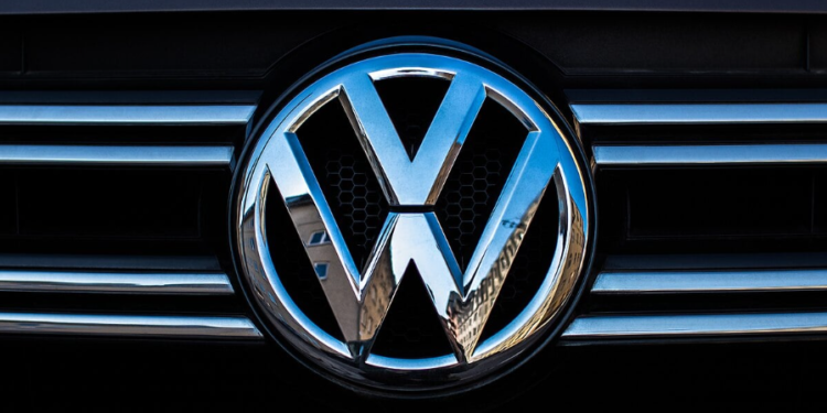 ,,Volkswagen“ planira da otpusti čak 100.000 radnika: Najveći rezovi u istoriji kompanije!