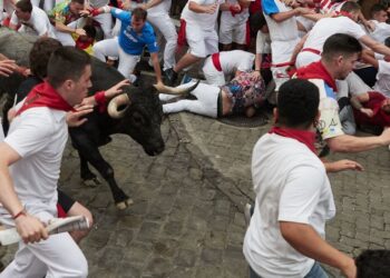 Španija: Bik rogom ubo muškarca u lice, 14 povređenih tokom festivala