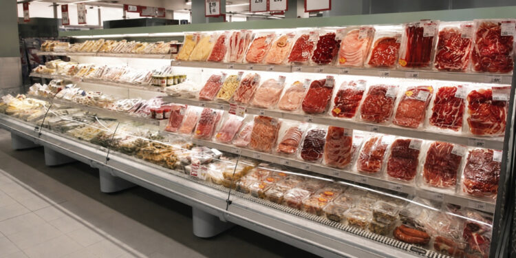 Koliko su opasne salama i slanina? Stručnjaci upozoravaju na rizik koji mnogi zanemaruju