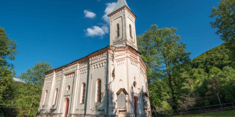 Godovik kod Požege: Selo u kojem zajedno žive voda, vera i istorija