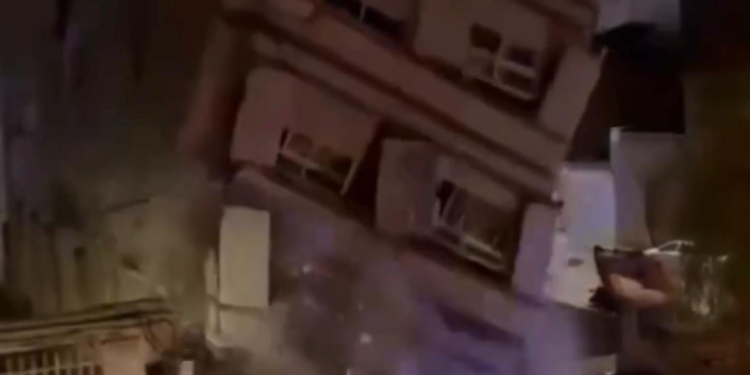 Valensija: Stanari pobegli, a zgrada se potom srušila kao kula od karata