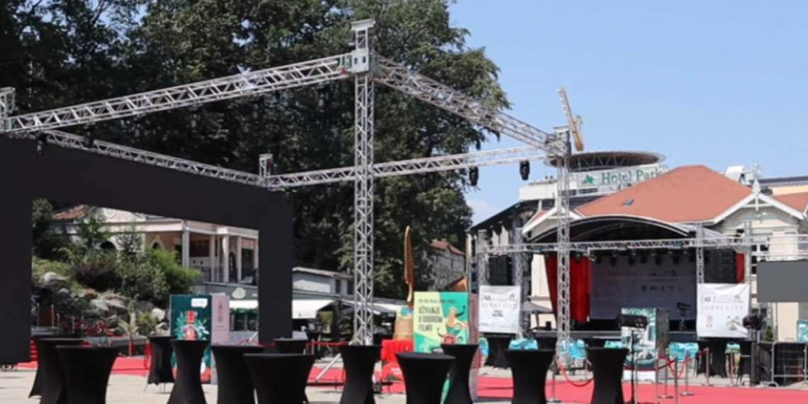 Vrnjačka Banja čuva srpsku pesmu: Poznata imena i mladi talenti na istom festivalu