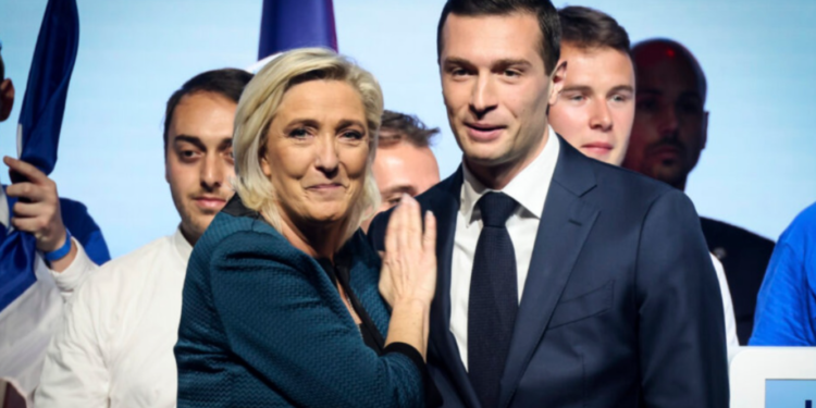 Francuska opozicionarka Le Pen otkrila plan za 2027. godinu: Ako pobedi, mladi političar Bardela postaje premijer