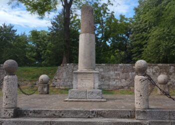 Spomenik „Karminče“: Simbol oslobođenja Niša