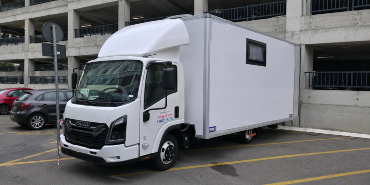 Nova usluga za građane: Mobilne ambulante stižu širom Srbije