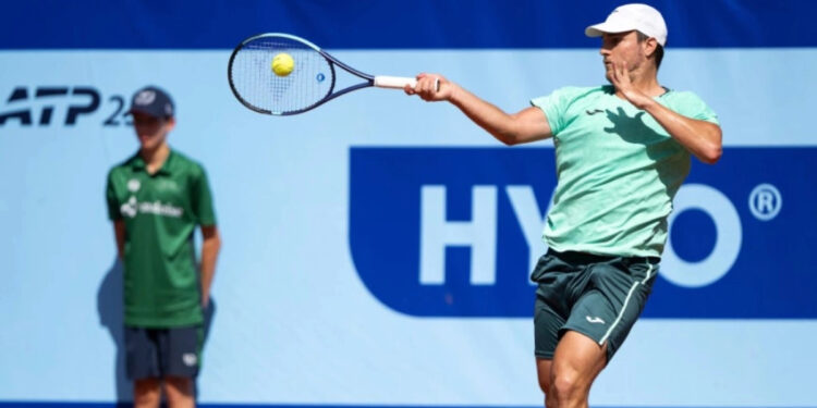 Kecmanović poražen u osmini finala ATP turnira