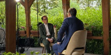 Švajcarski novinar posle razgovora sa predsednikom Vučićem upozorio: Rat u Evropi sve teže zaustaviti
