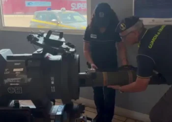 Francuz uhapšen u Italiji: Pokušao da prokrijumčari tri rakete