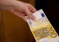 Da li proizvodnja 200 evra košta 238,64: Viralna tvrdnja zbunila Nemce