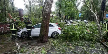 Italija: Superćelijska oluja razorila Kremonu, povređene 43 osobe