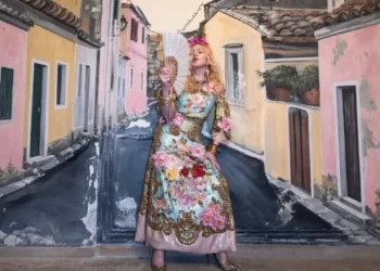 Lomili tanjire i slavili do jutra: Ovako je Madona provela 68. rođendan na Krfu