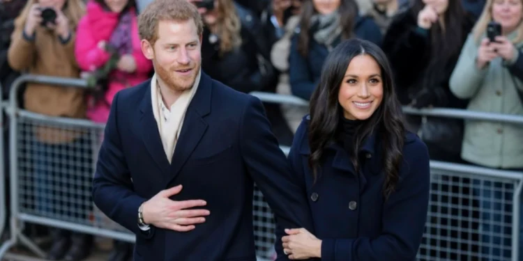 Hari i Megan se vraćaju u Britaniju: Šta stoji iza odluke?