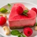 Bez pečenja i u obliku srca: Tart sa malinama koji osvaja na prvi pogled