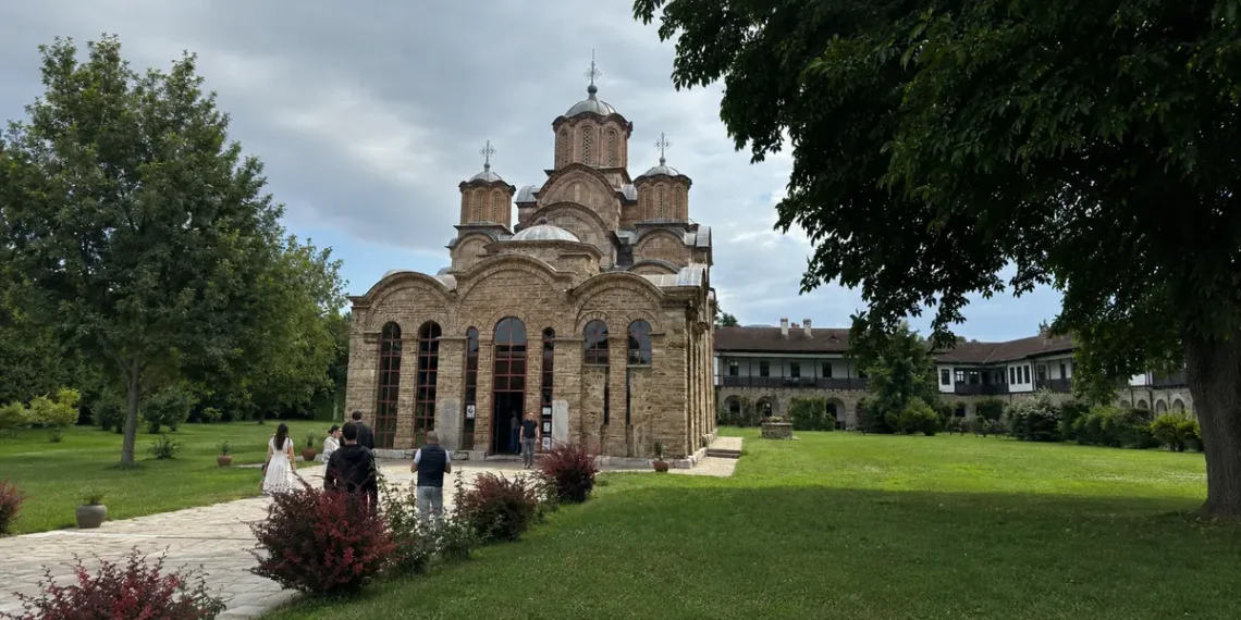 Mobilizacija Albanaca u tri grada: Signali postoje KFOR mora da zaštiti Srbe