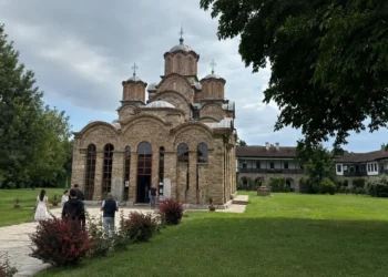Mobilizacija Albanaca u tri grada: Signali postoje KFOR mora da zaštiti Srbe