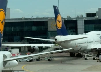 Lufthansa pod udarom: Kerozin i štrajkovi napravili gubitak od 900 miliona evra