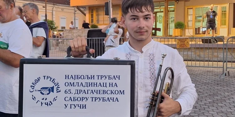 Guča izabrala najboljeg mladog trubača: Mladen Krstić (15) pobednik 65. Sabora