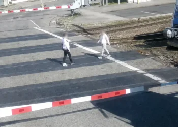Češka policija objavila dramatičan snimak sa pruge: Jedan muškarac poginuo