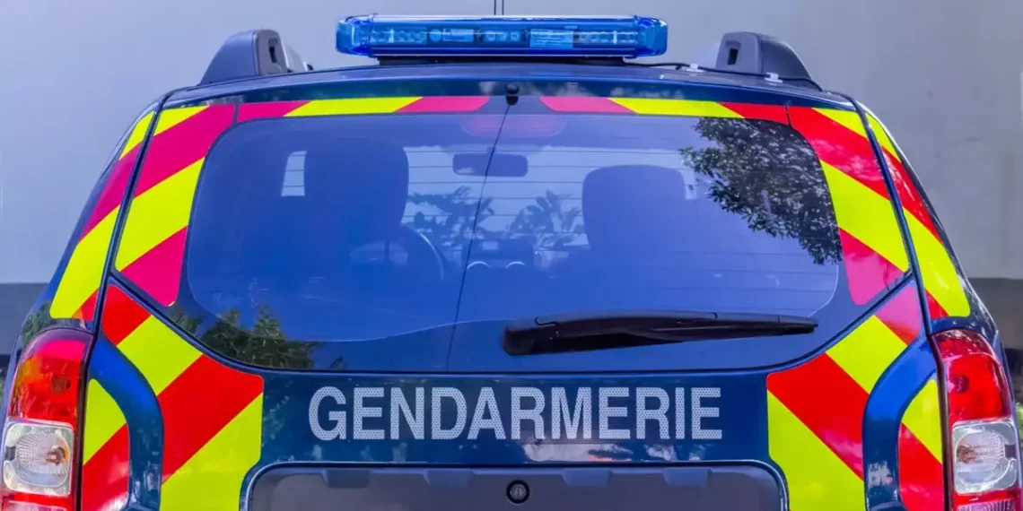 Francuska: Otac godinama silovao ćerke dok je majka ćutala