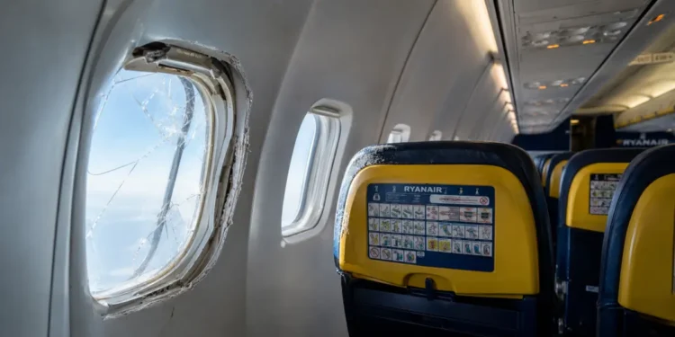 Srbin koji je zamalo ispao iz aviona na 4.500 metara sprema višemilionsku tužbu