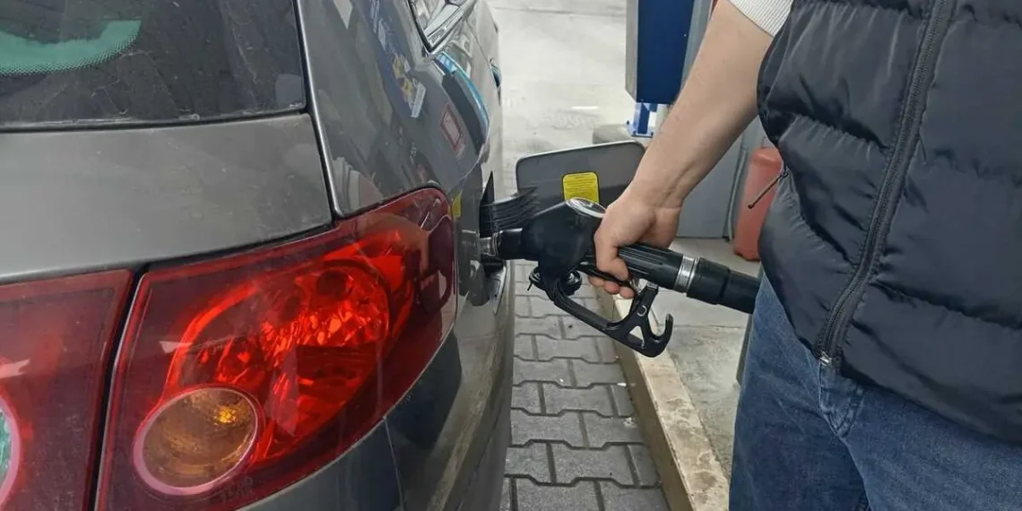 Italijanska policija razbila mrežu krijumčara goriva: Dve od tri pumpe kršile zakon