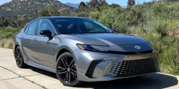 Toyota povlači preko pola miliona vozila: Softverski kvar povećava rizik od udesa