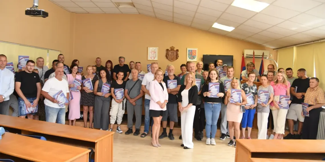 Manji računi za građane, u Odžacima uručeno 114 ugovora za sanaciju domova