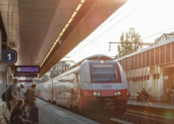 Polovina Beča bez S-Bahna do oktobra 2027. godine: Požar uništio kablove