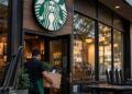 Starbucks zatvara 250 kafeterija širom Severne Amerike
